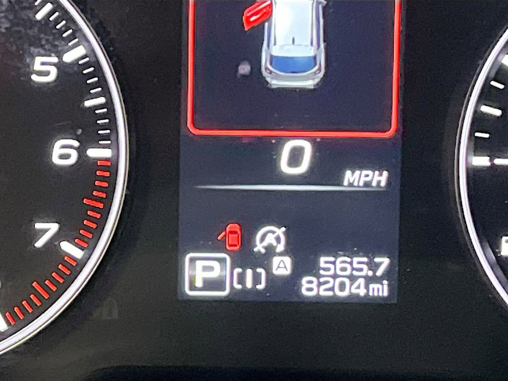 Used 2025 Subaru Crosstrek 2.0i Premium image 12