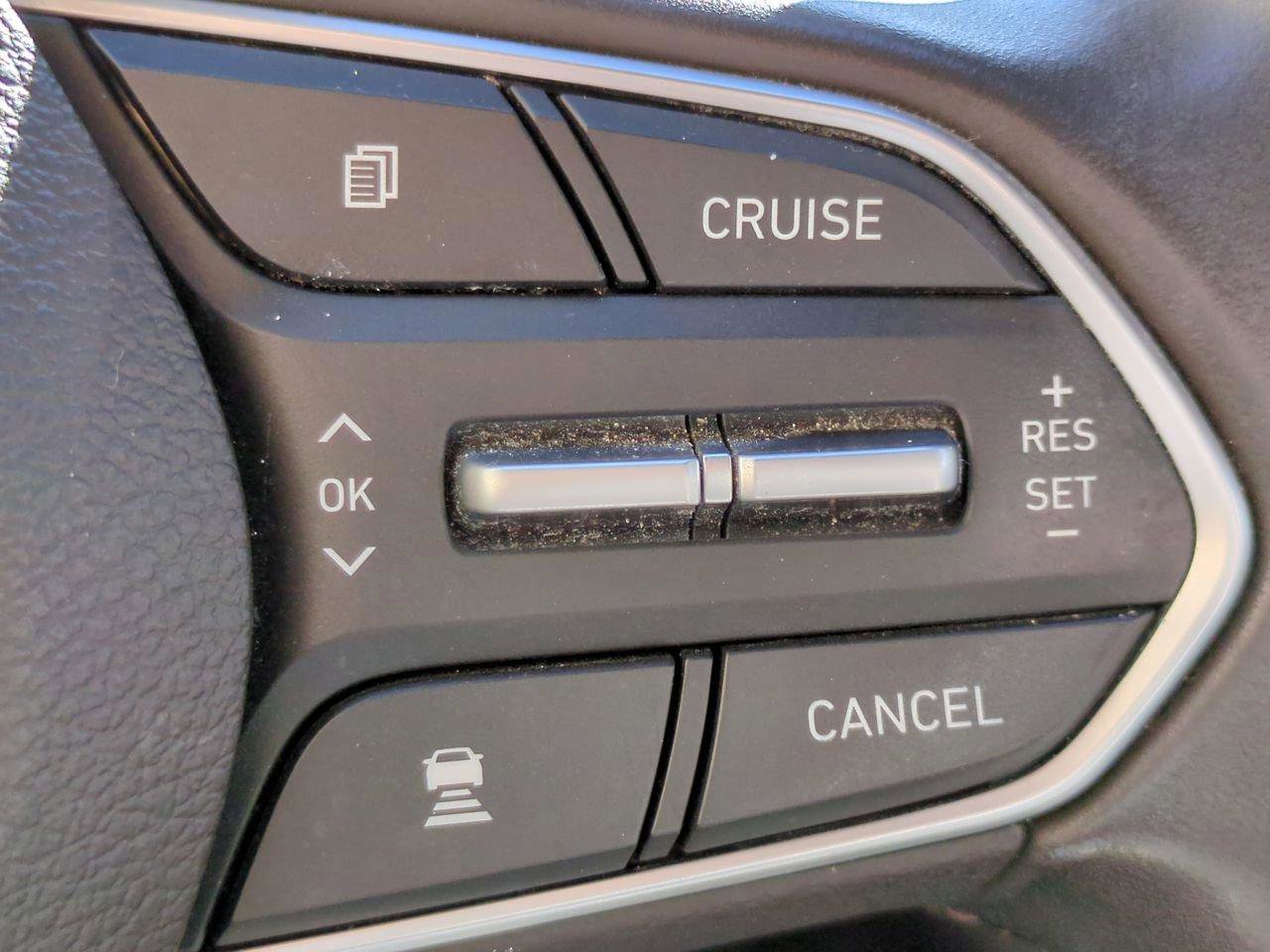 Used 2020 Hyundai Santa Fe Limited image 27