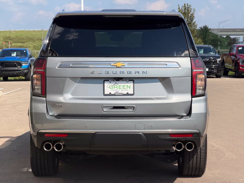 Used 2023 Chevrolet Suburban High Country w/ Max Trailering Package AWD/4WD image 8