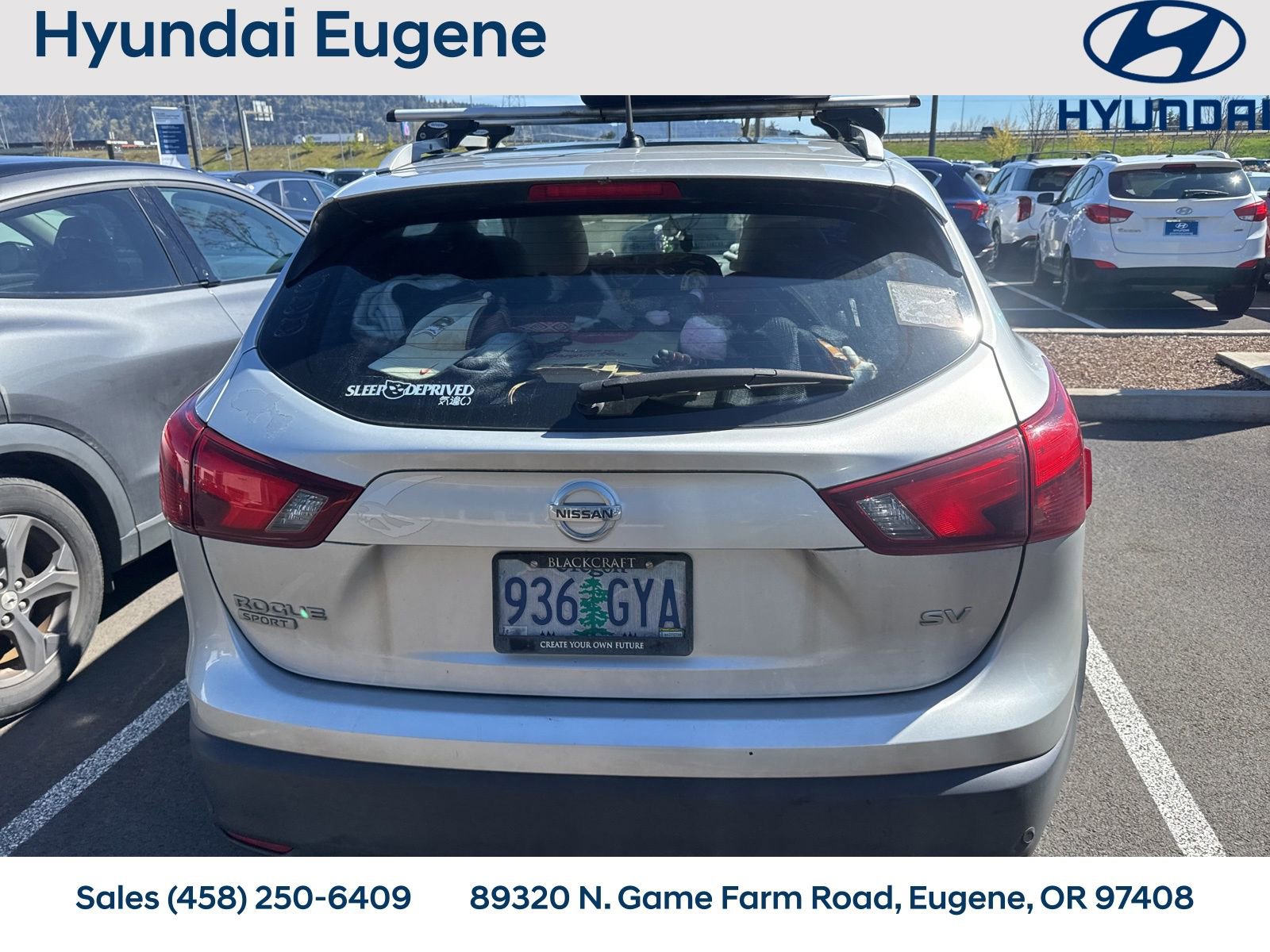 Used 2019 Nissan Rogue Sport SV image 2