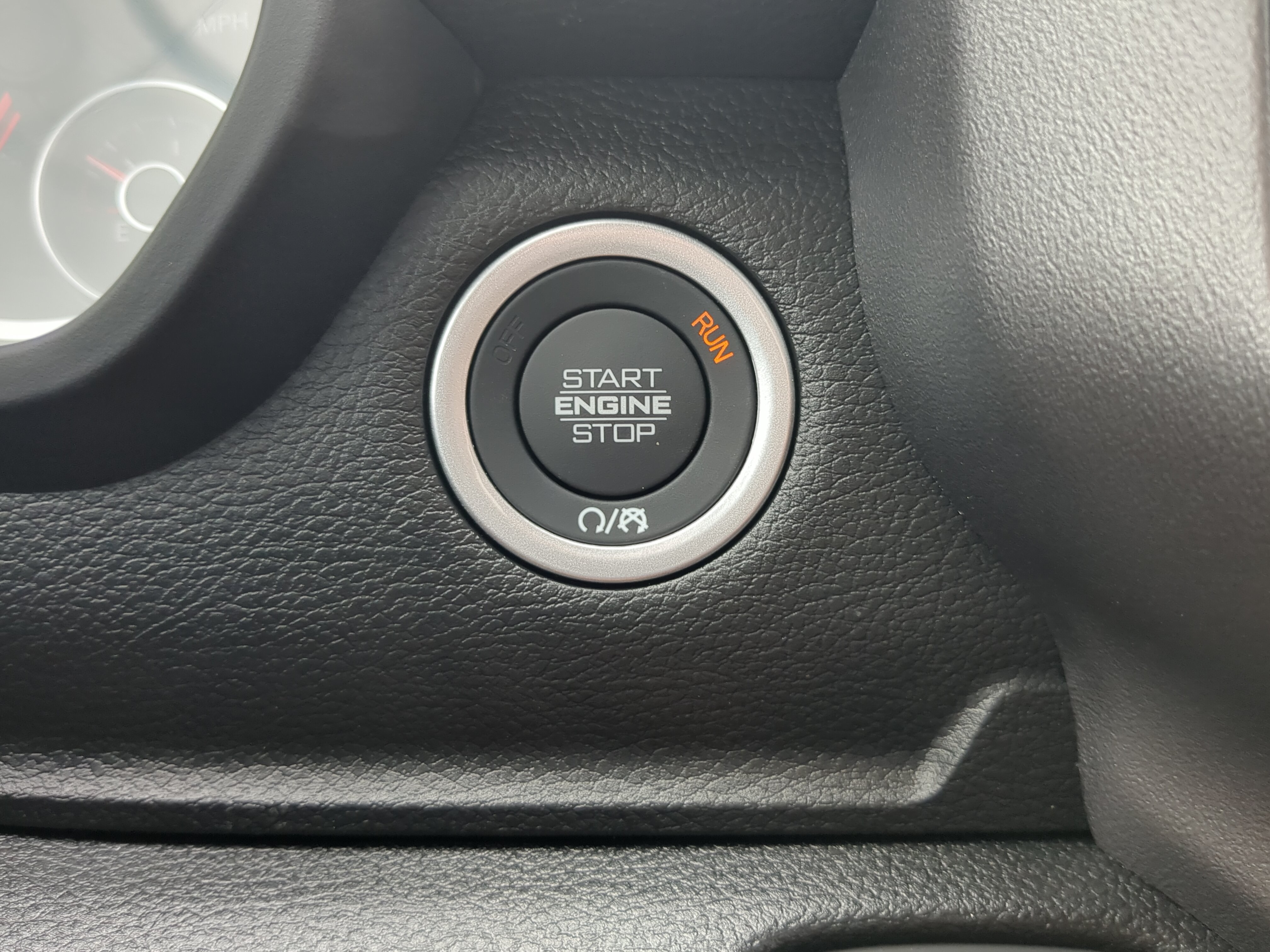 New 2026 RAM 1500 Express AWD/4WD image 25