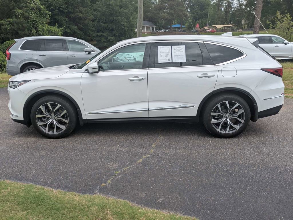 Certified 2023 Acura MDX FWD w/ Technology Package image 4