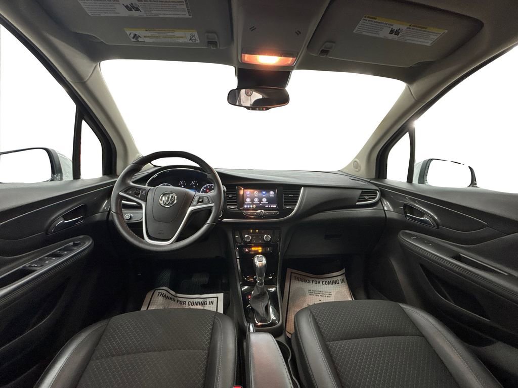 Used 2022 Buick Encore Preferred w/ Safety Package image 17