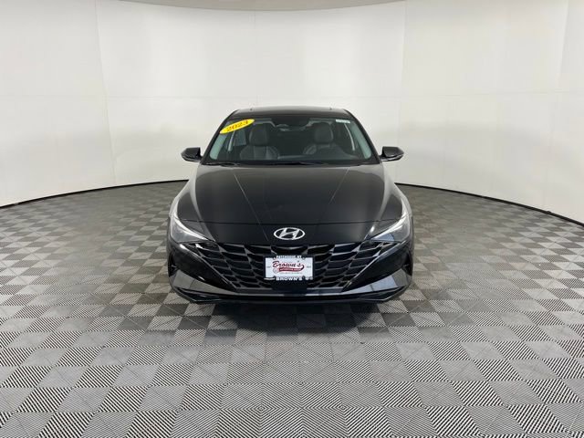 Used 2023 Hyundai Elantra Limited image 2