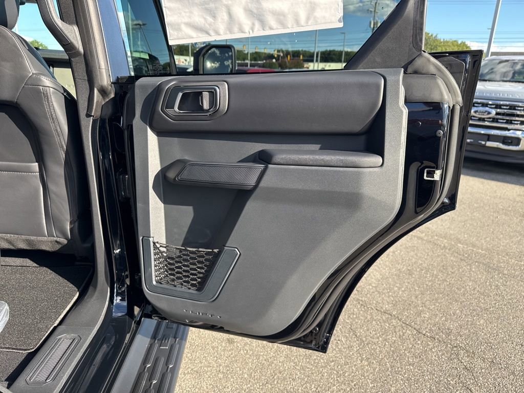 New 2025 Ford Bronco Outer Banks image 19