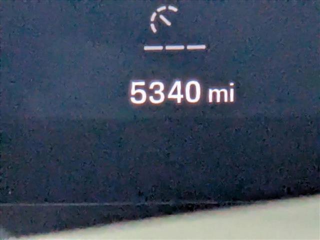 Used 2024 Porsche 911 Carrera T image 11