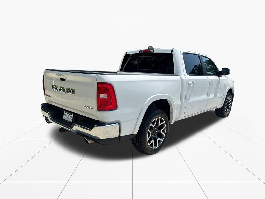 Used 2025 RAM 1500 Laramie AWD/4WD image 8
