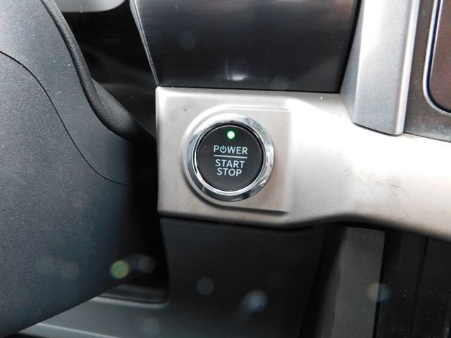 Used 2023 Ford F150 Lightning XLT image 23