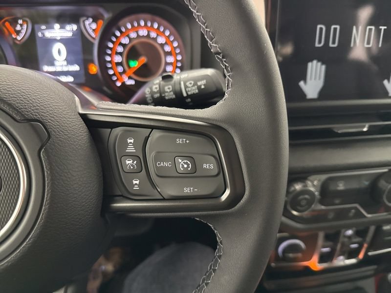 New 2026 Jeep Wrangler Unlimited Sport w/ Dual Top Group AWD/4WD image 18