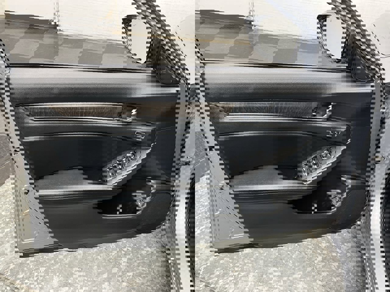 Used 2018 Honda Accord EX-L image 7