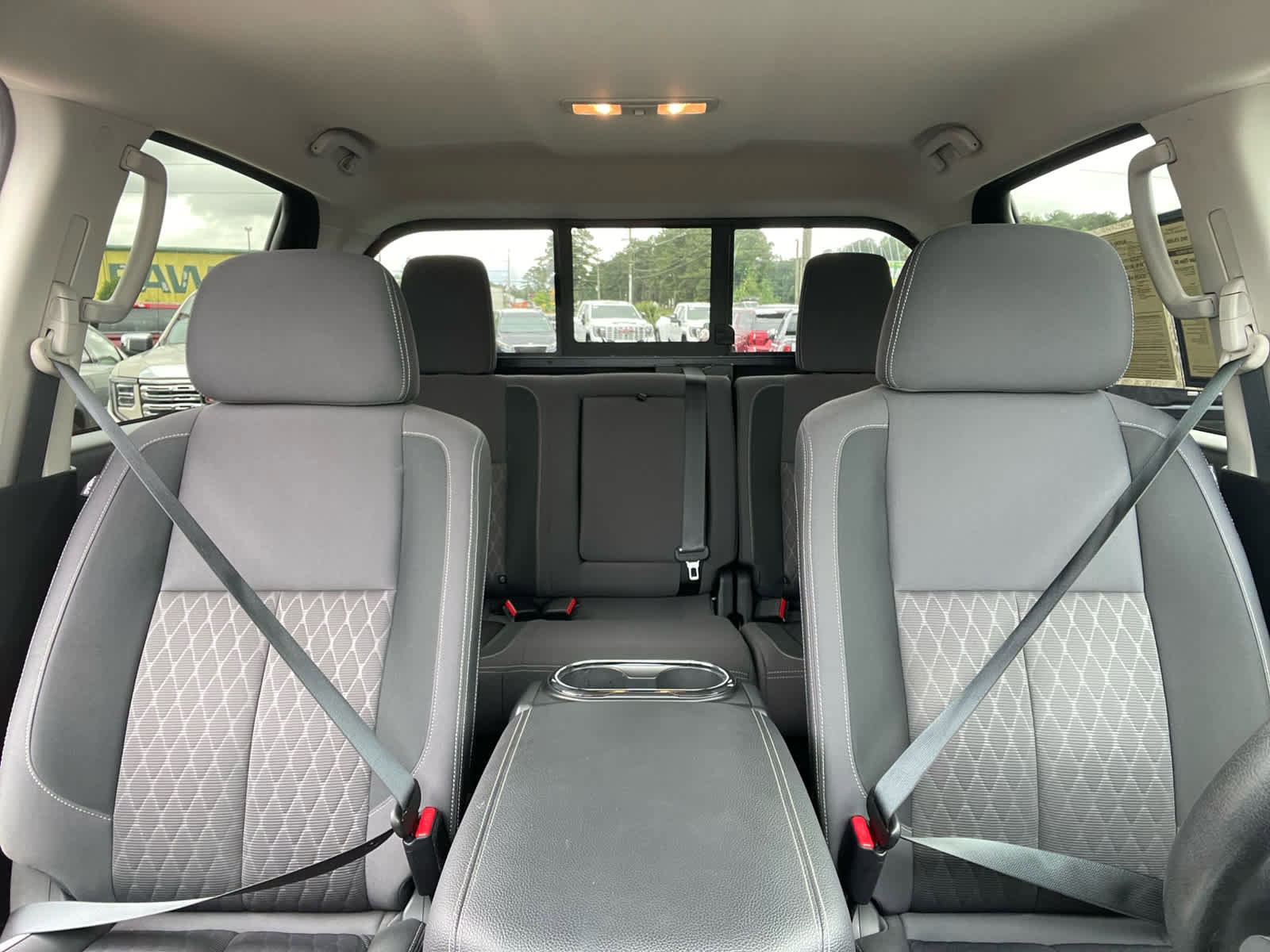Used 2023 Nissan Titan SV w/ SV Convenience Package RWD image 30