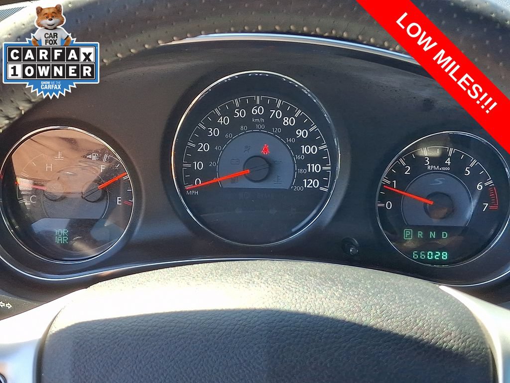 Used 2013 Chrysler 200 S FWD image 18