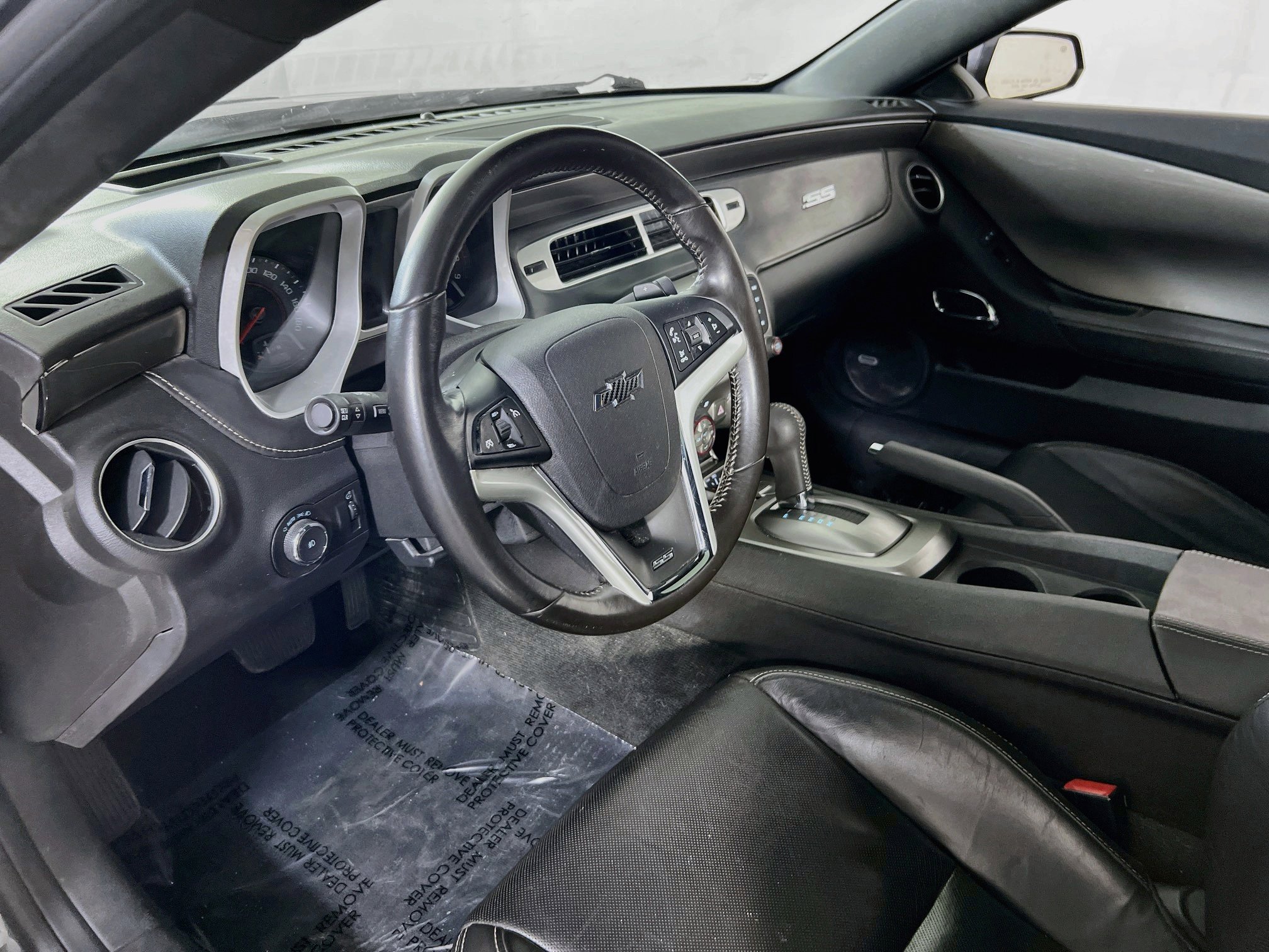 Used 2015 Chevrolet Camaro SS w/ RS Package RWD image 9