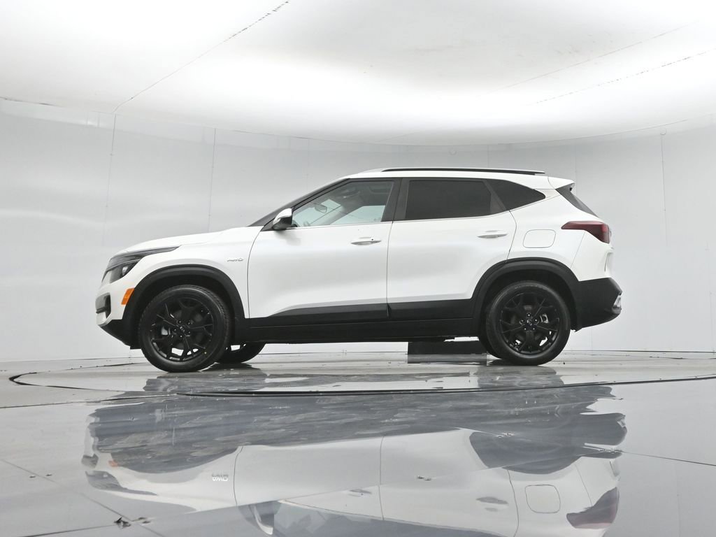 Used 2021 Kia Seltos EX image 50