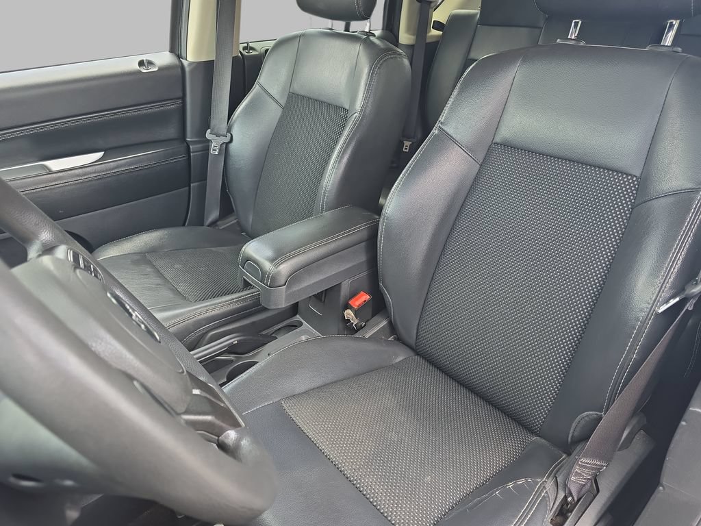 Used 2015 Jeep Compass 4WD image 15