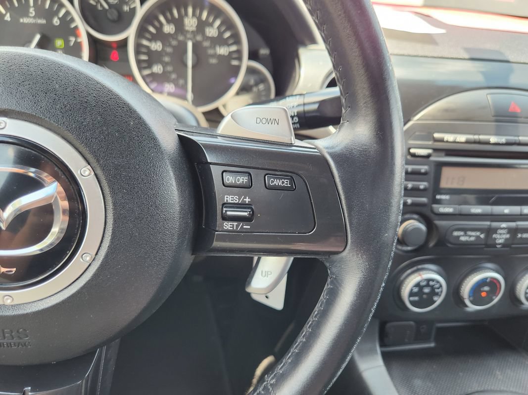 Used 2015 MAZDA MX-5 Miata Sport RWD image 32