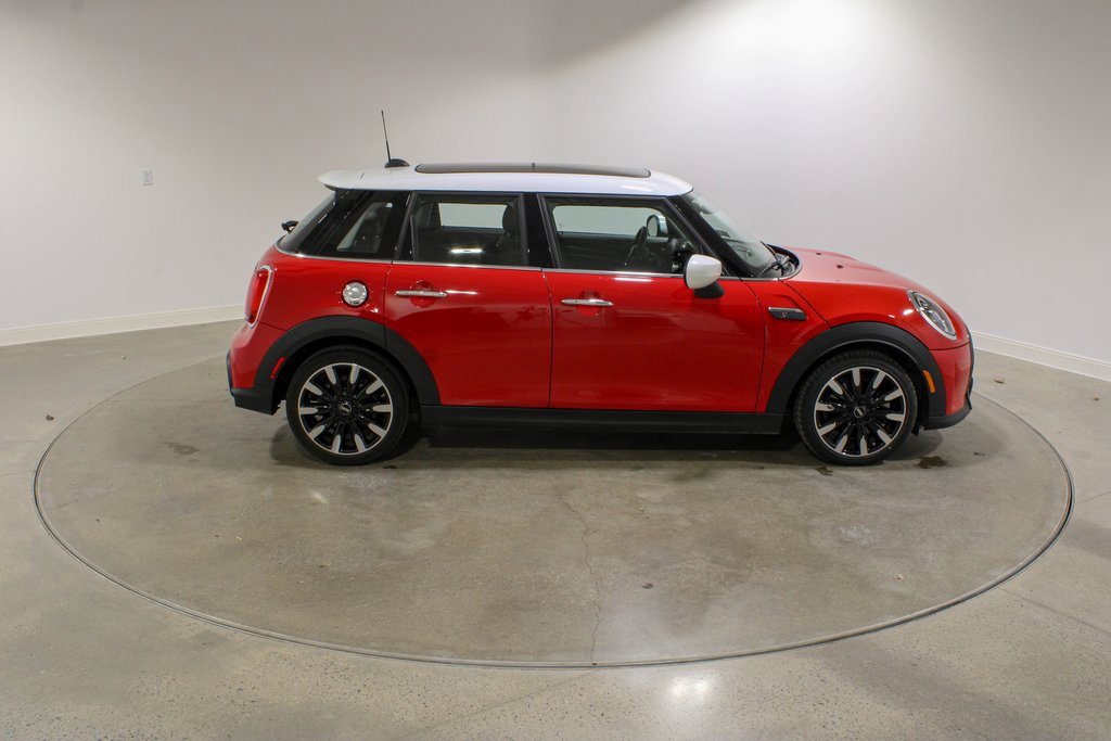 Used 2023 MINI Cooper S image 6