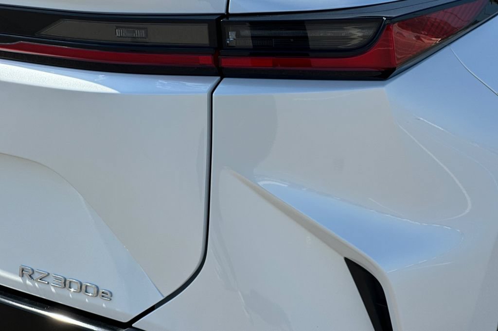 Certified 2024 Lexus RZ 300e Premium w/ Accessory Package (Z1) FWD image 26