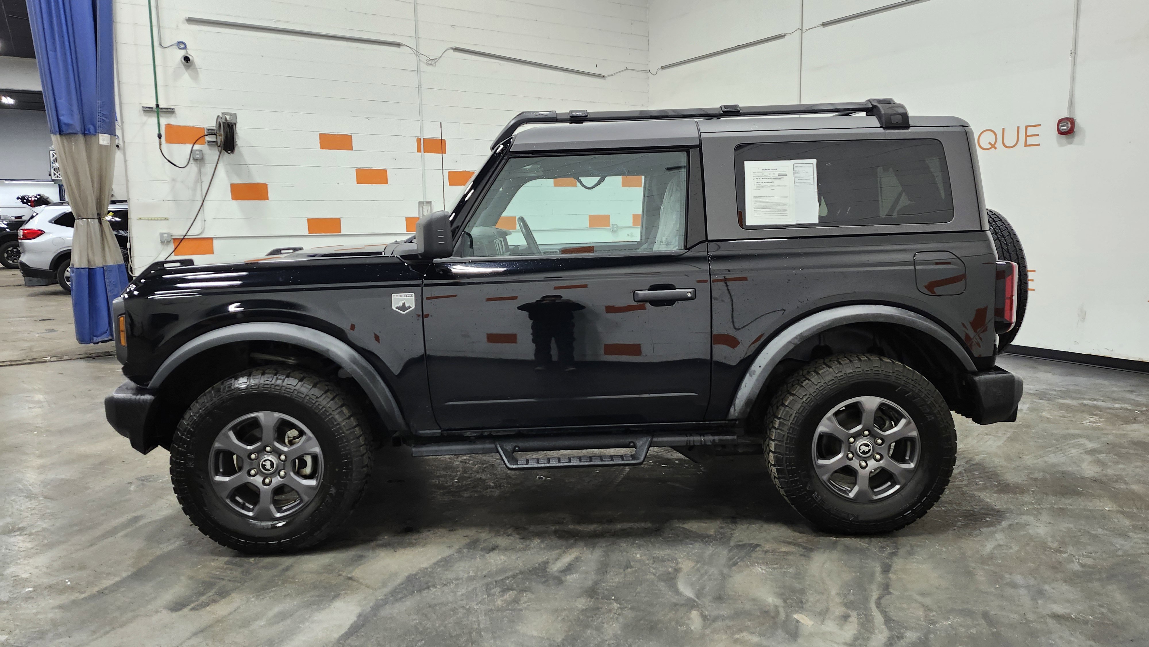 Used 2023 Ford Bronco Big Bend image 14