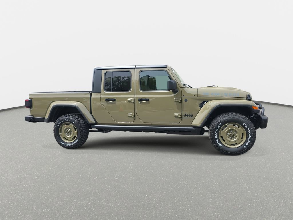 New 2026 Jeep Gladiator Willys AWD/4WD image 4