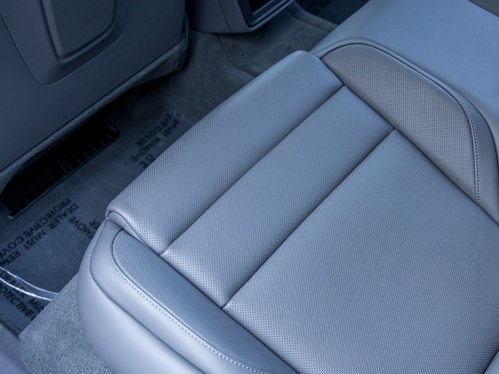 Used 2025 Porsche Taycan 4S image 41