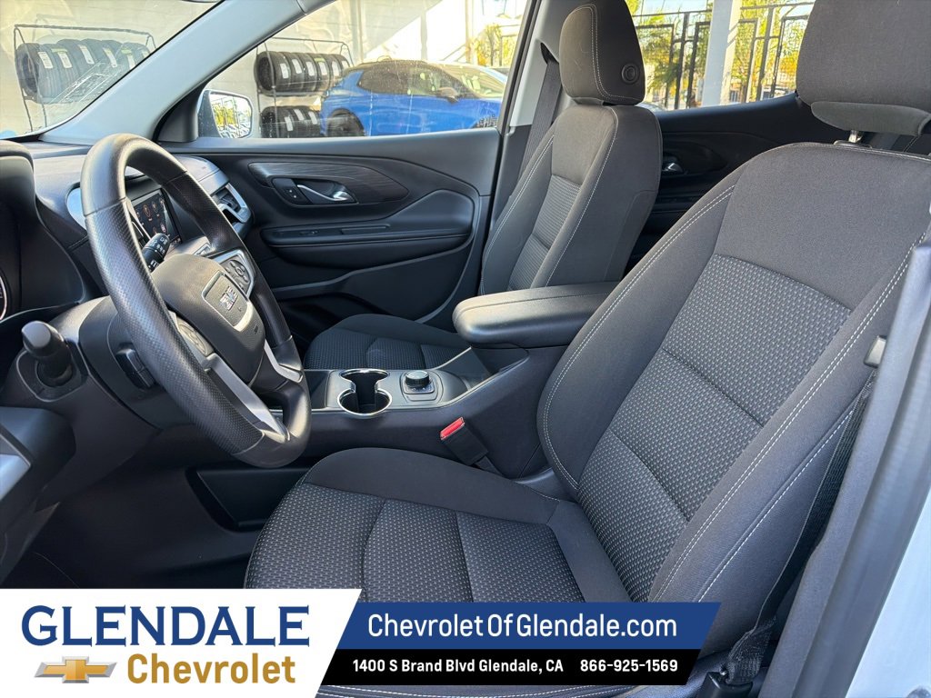 Used 2024 GMC Terrain SLE image 19