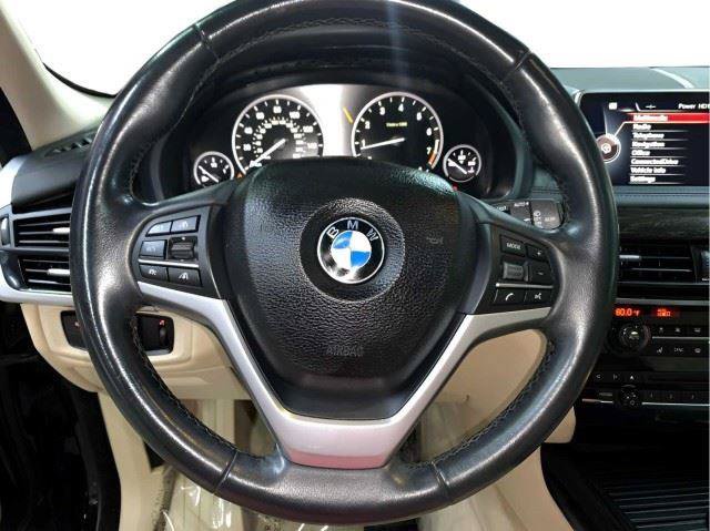 Used 2015 BMW X5 xDrive50i AWD/4WD image 27