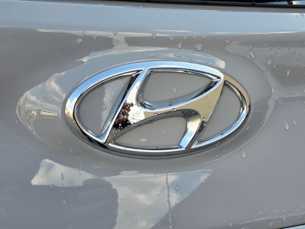 Used 2023 Hyundai Kona SEL w/ Convenience Package image 13