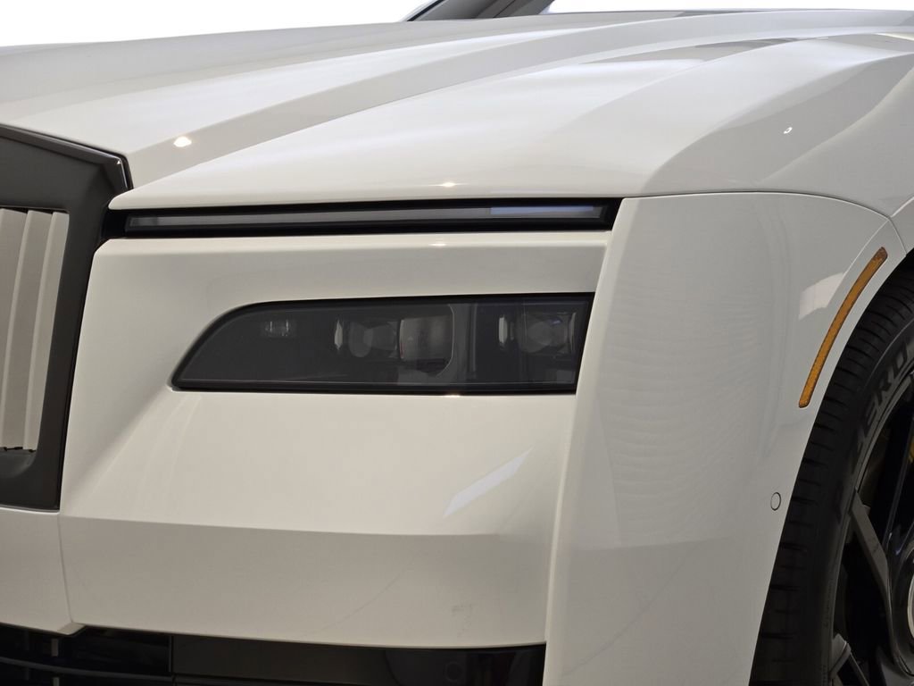 New 2025 Rolls-Royce Spectre Black Badge w/ Leather Finishing Pack AWD/4WD image 8