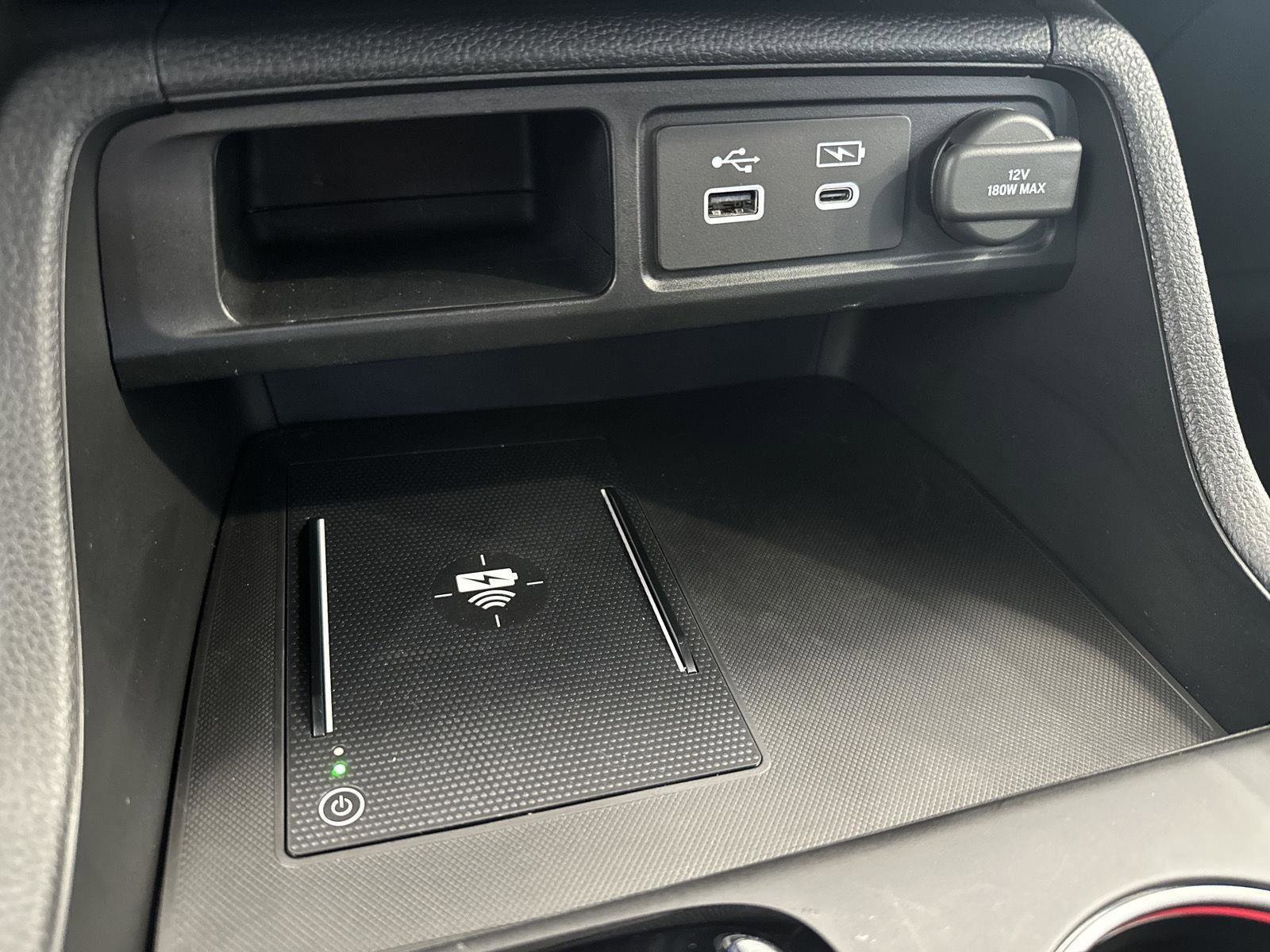 Certified 2025 Honda Pilot Black Edition image 24