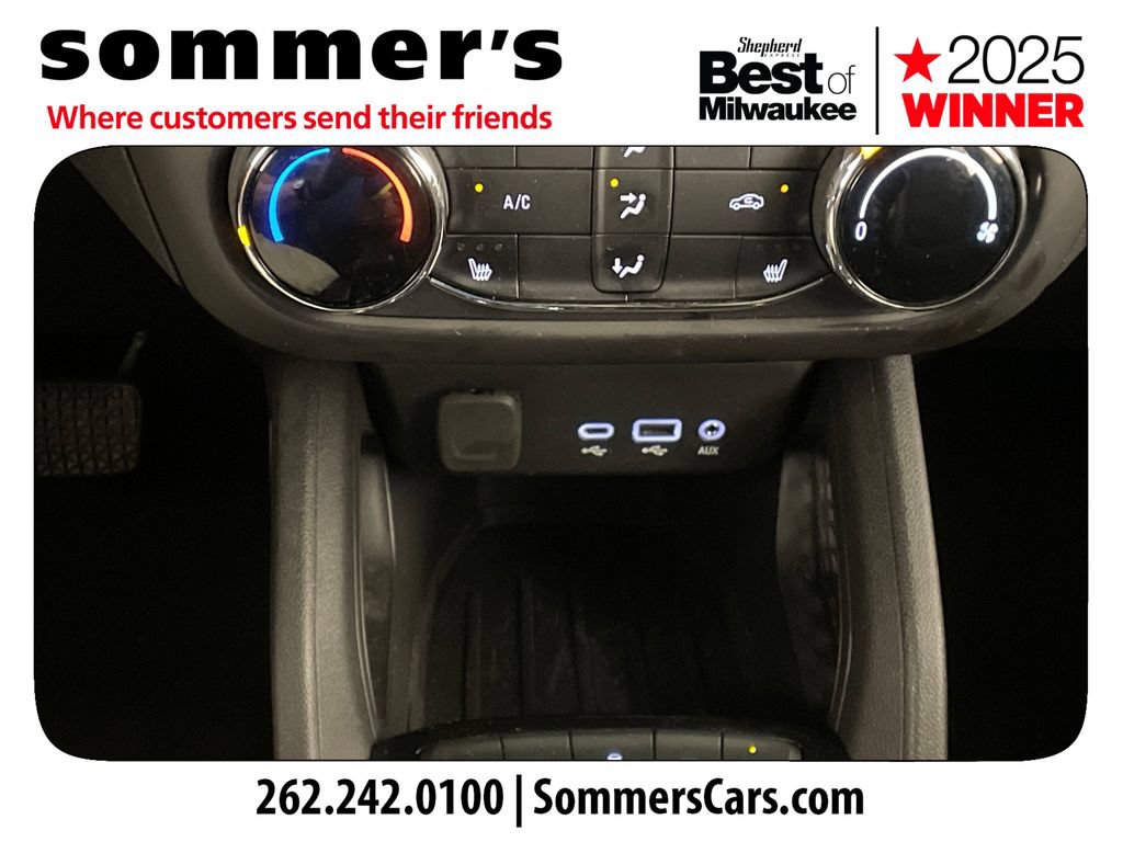 Used 2023 Chevrolet TrailBlazer RS AWD/4WD image 16