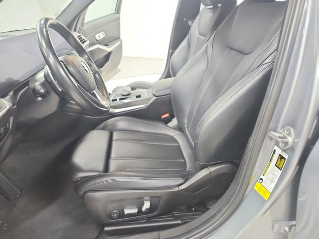 Used 2023 BMW 330i Sedan w/ Driving Assistance Package image 19