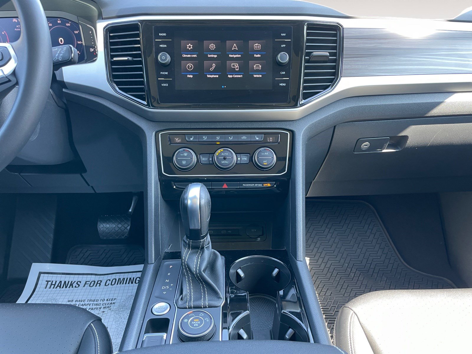 Used 2023 Volkswagen Atlas SEL image 9