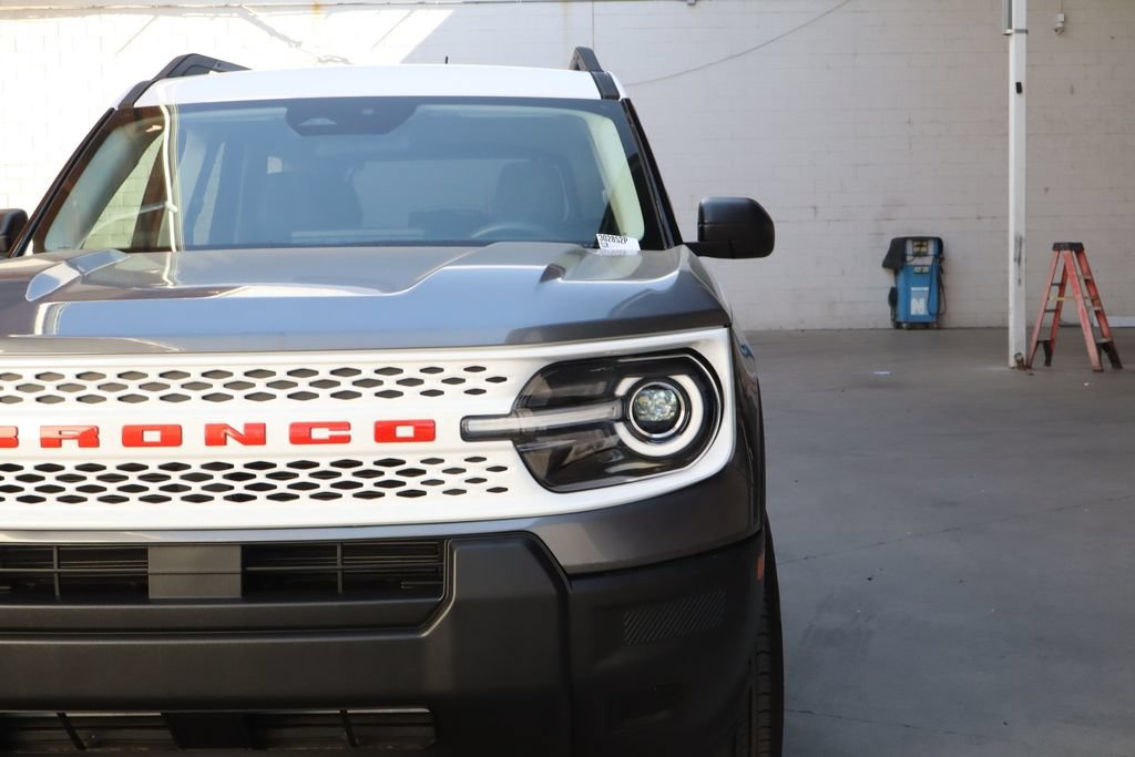 Used 2025 Ford Bronco Sport Heritage AWD/4WD image 8