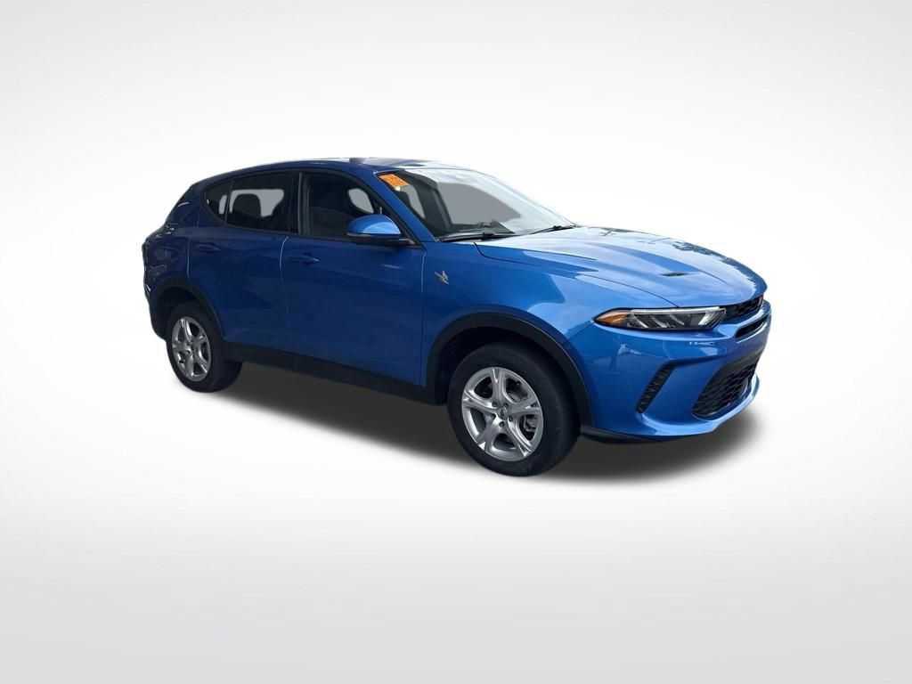 Used 2024 Dodge Hornet GT AWD/4WD image 17