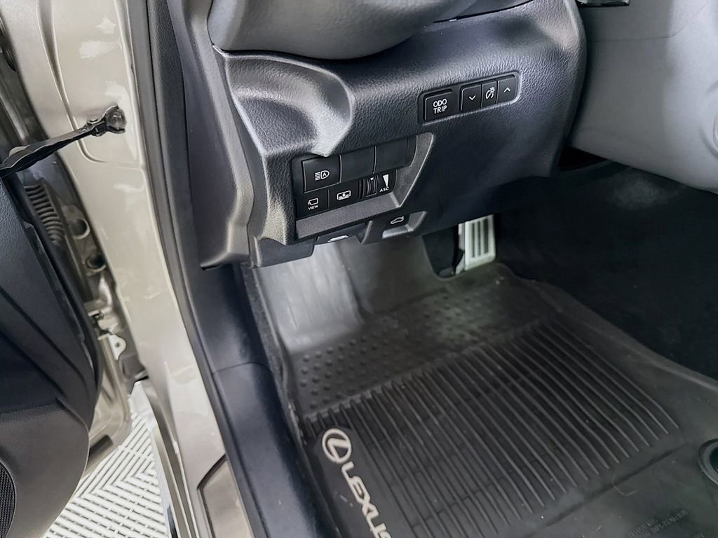 Certified 2023 Lexus IS 350 F Sport w/ Handling Package RWD image 10