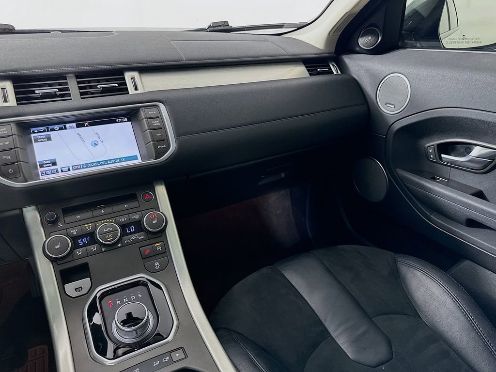 Used 2015 Land Rover Range Rover Evoque Pure image 23