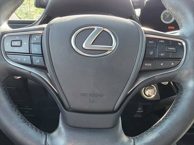 Used 2022 Lexus ES 250 w/ Premium Package AWD/4WD image 24