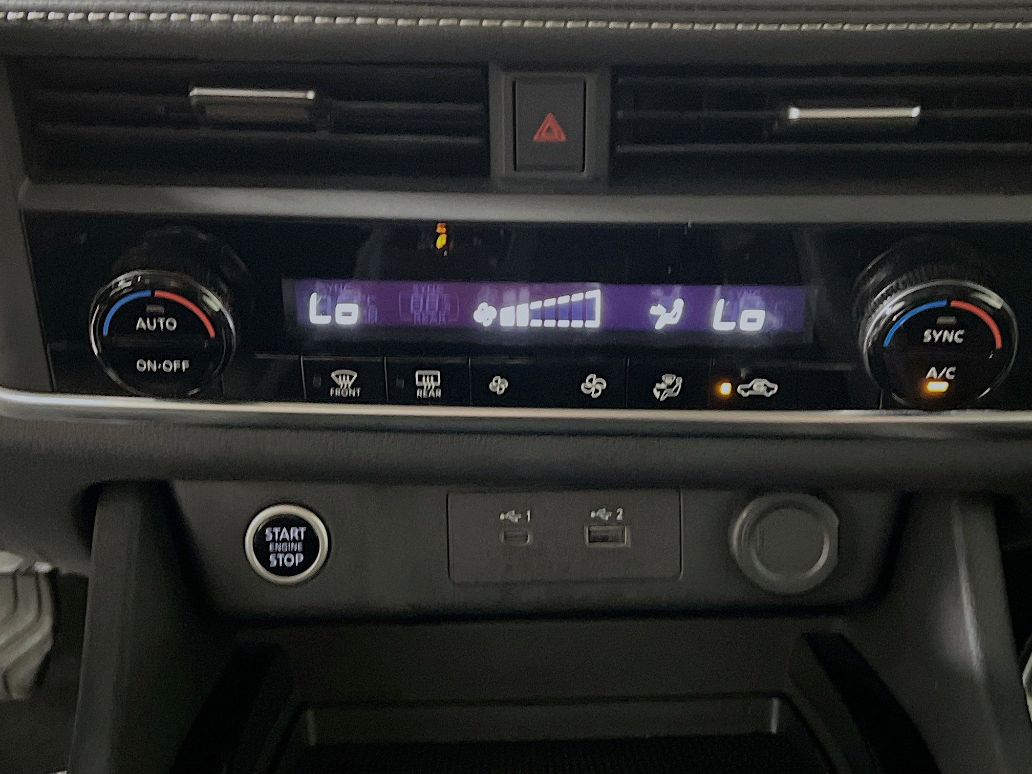 Used 2023 Nissan Rogue SV image 26