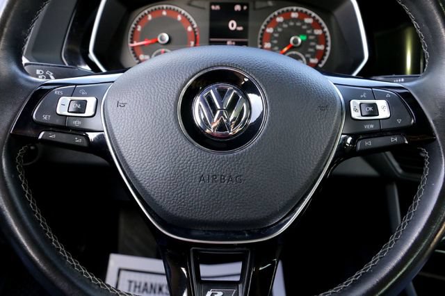 Used 2020 Volkswagen Jetta R-Line w/ R-Line Cold Weather Package FWD image 12