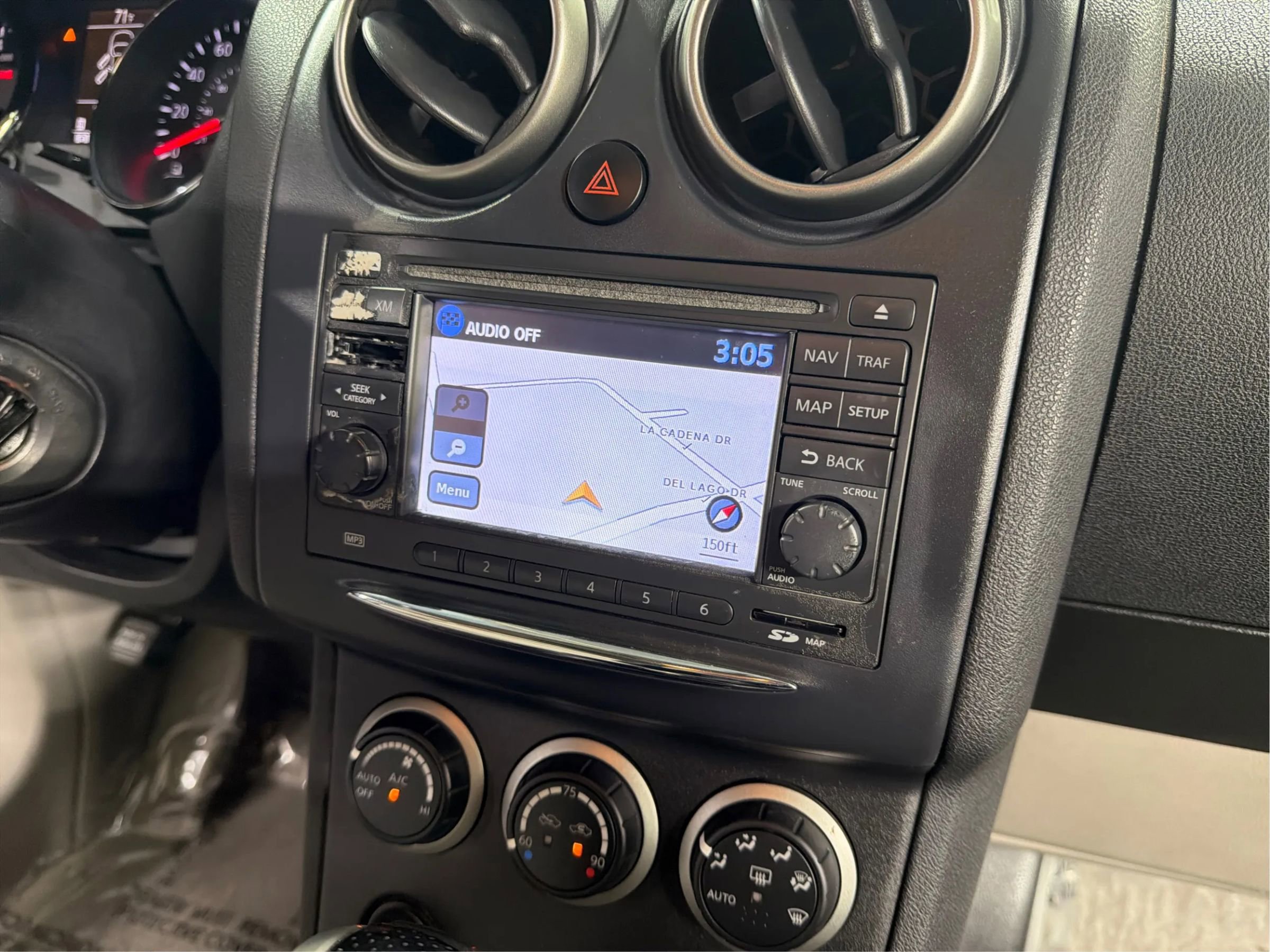 Used 2013 Nissan Rogue SL FWD image 25