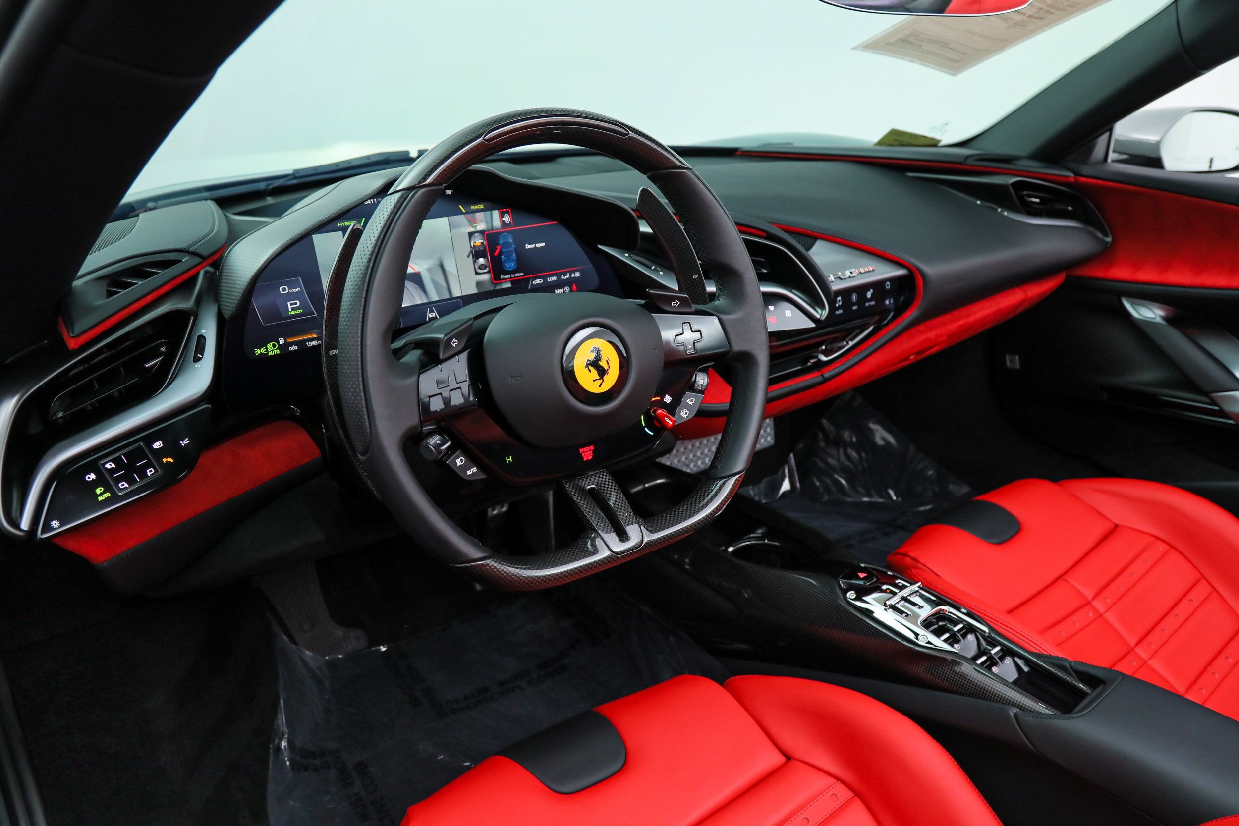 Certified 2025 Ferrari SF90 Spider AWD/4WD image 5