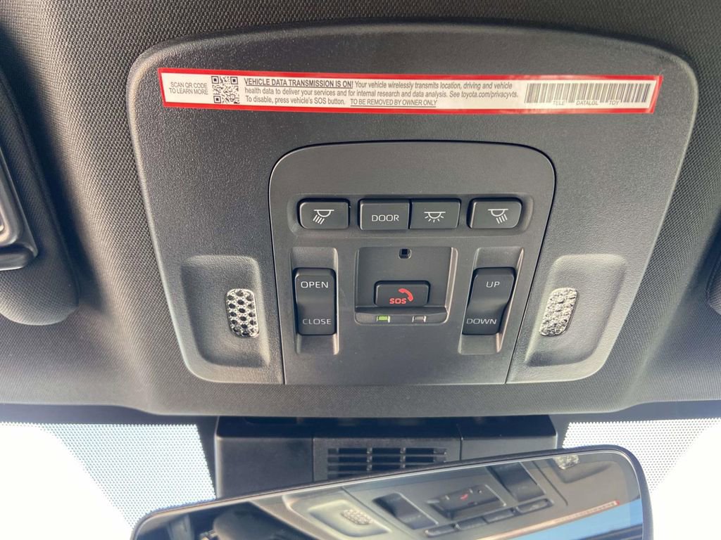 Used 2025 Toyota Camry SE w/ Multimedia Upgrade Package FWD image 23