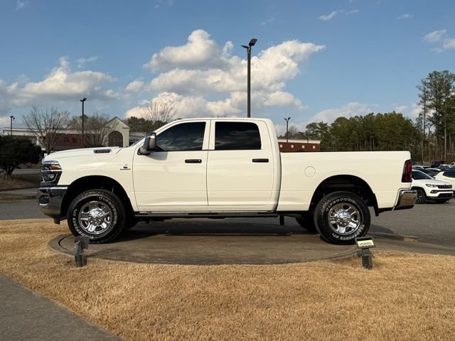 New 2026 RAM 3500 Tradesman AWD/4WD image 4