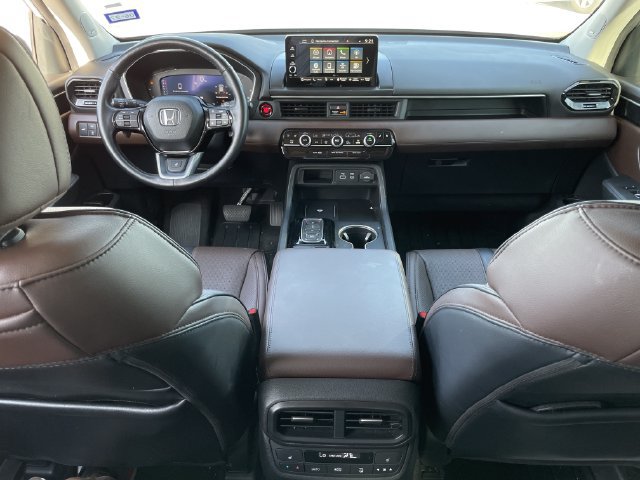 Certified 2023 Honda Pilot Elite image 11