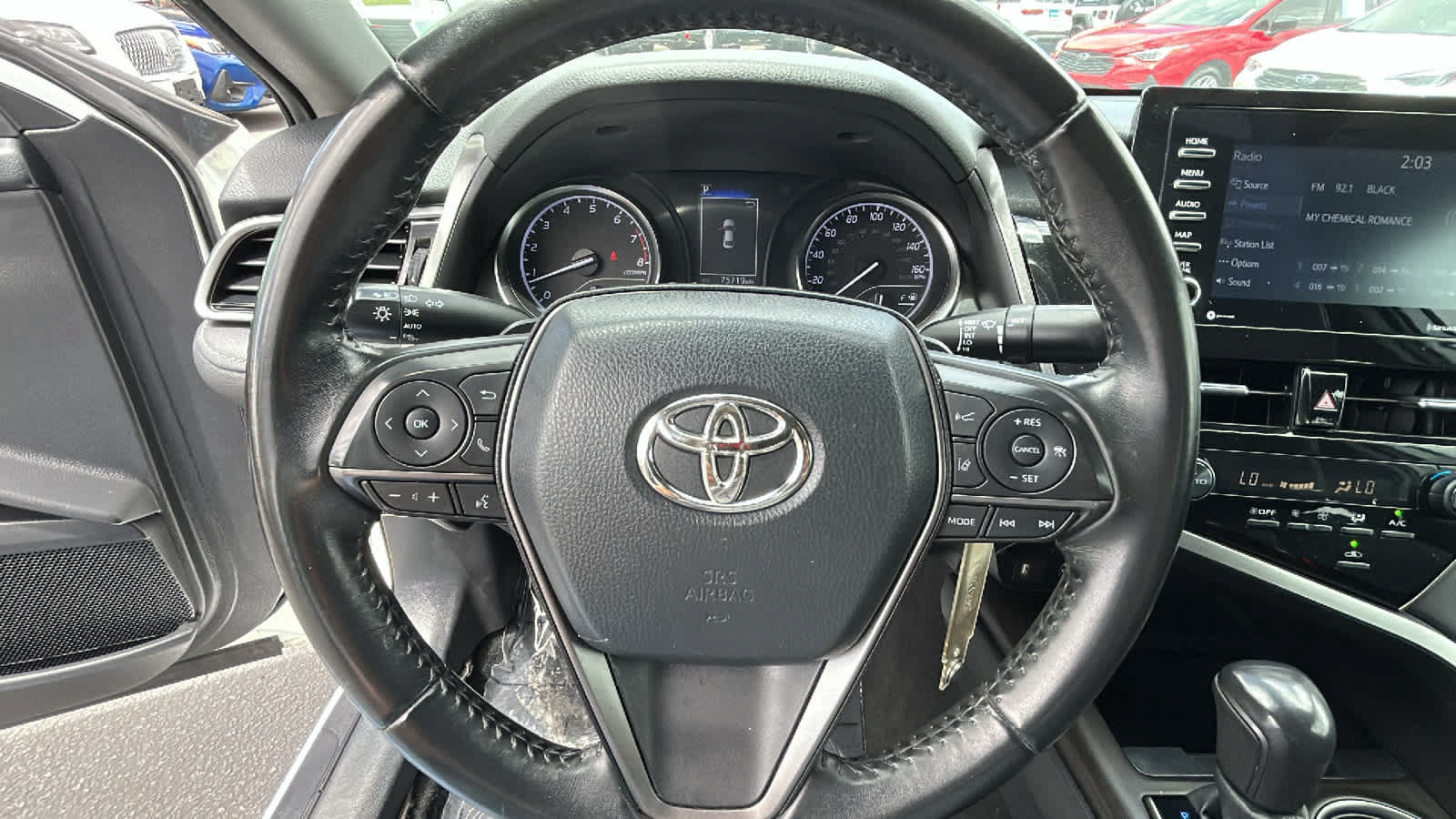 Used 2022 Toyota Camry SE FWD image 18