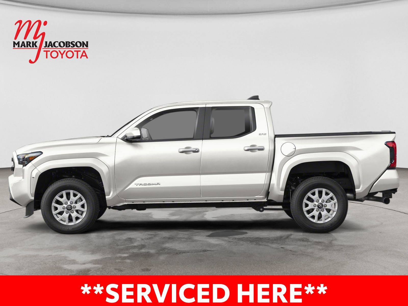 Used 2025 Toyota Tacoma SR5 RWD image 5