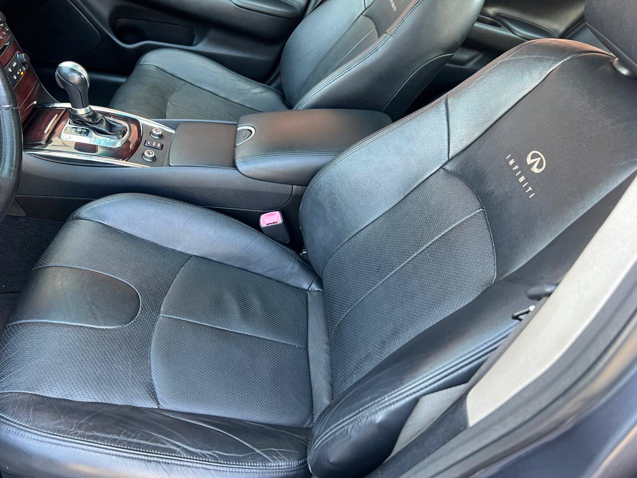 Used 2010 INFINITI G37 x Sedan w/ Premium Pkg AWD/4WD image 19