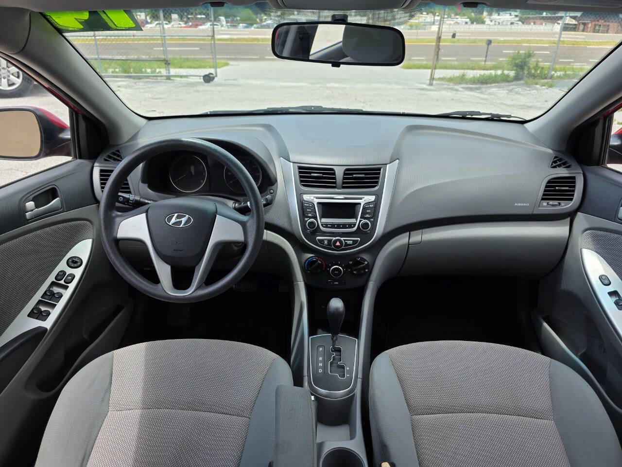 Used 2014 Hyundai Accent GLS FWD image 16