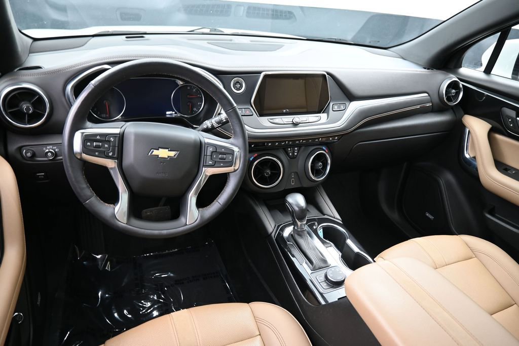 Used 2022 Chevrolet Blazer Premier w/ Enhanced Convenience Package AWD/4WD image 11